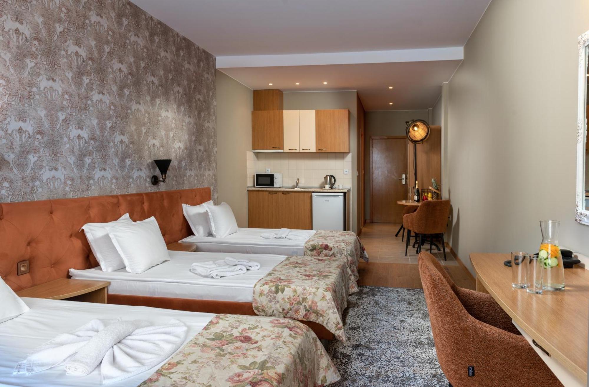 Hotel Avenue Солнечный берег Экстерьер фото