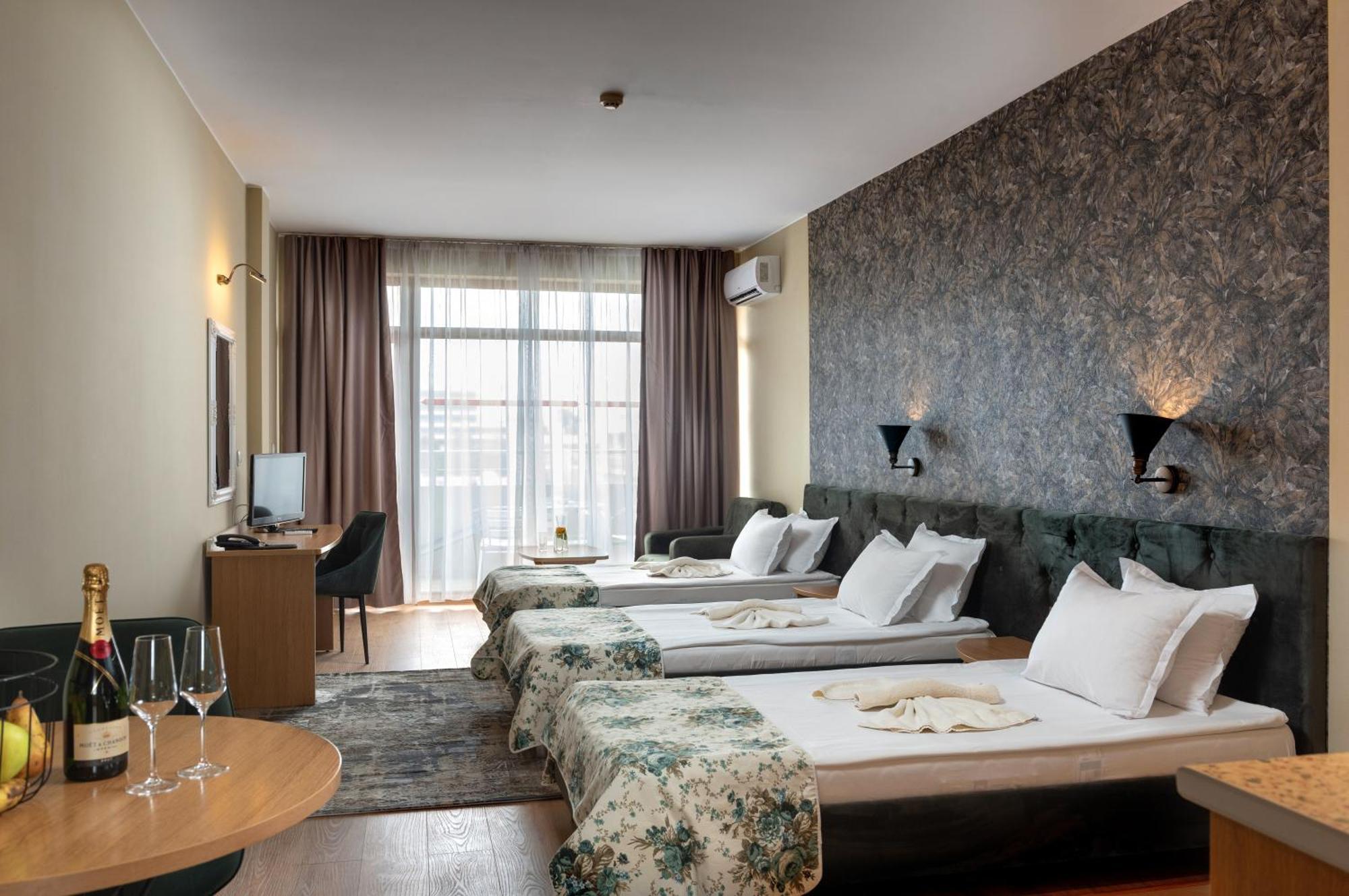 Hotel Avenue Солнечный берег Экстерьер фото