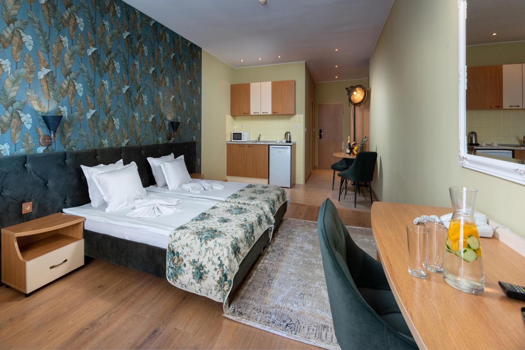 Hotel Avenue Солнечный берег Экстерьер фото