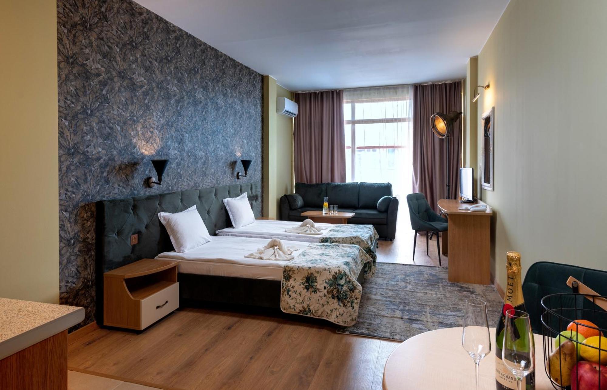 Hotel Avenue Солнечный берег Экстерьер фото